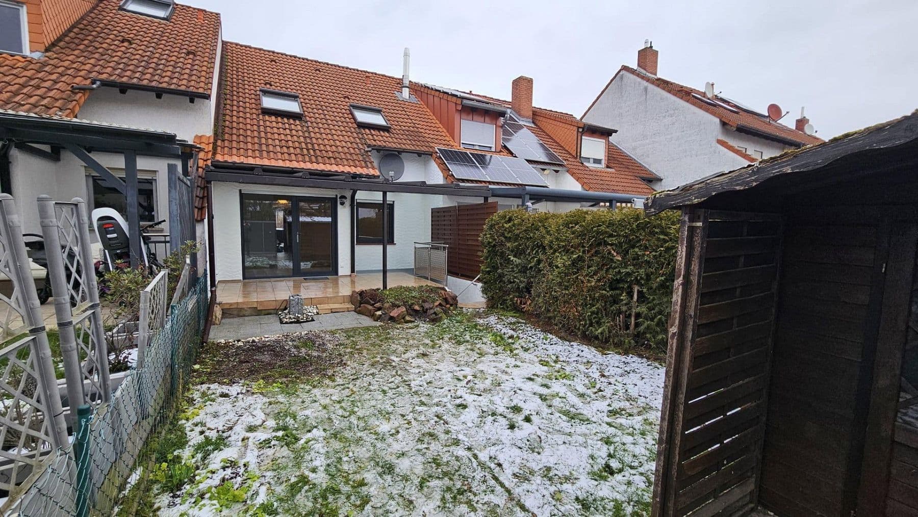 Prodej domu 116 m², pozemek 163 m², Feuerbergstraße 15, Birkenheide, Porýní-Falc Prodej domu 116 m², pozemek 163 m², Feuerbergstraße 15, Birkenheide, Porýní-Falc