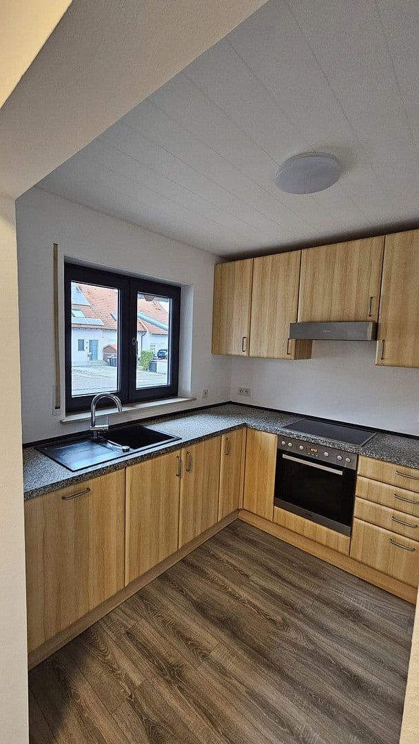 Prodej domu 116 m², pozemek 163 m², Feuerbergstraße 15, Birkenheide, Porýní-Falc Prodej domu 116 m², pozemek 163 m², Feuerbergstraße 15, Birkenheide, Porýní-Falc