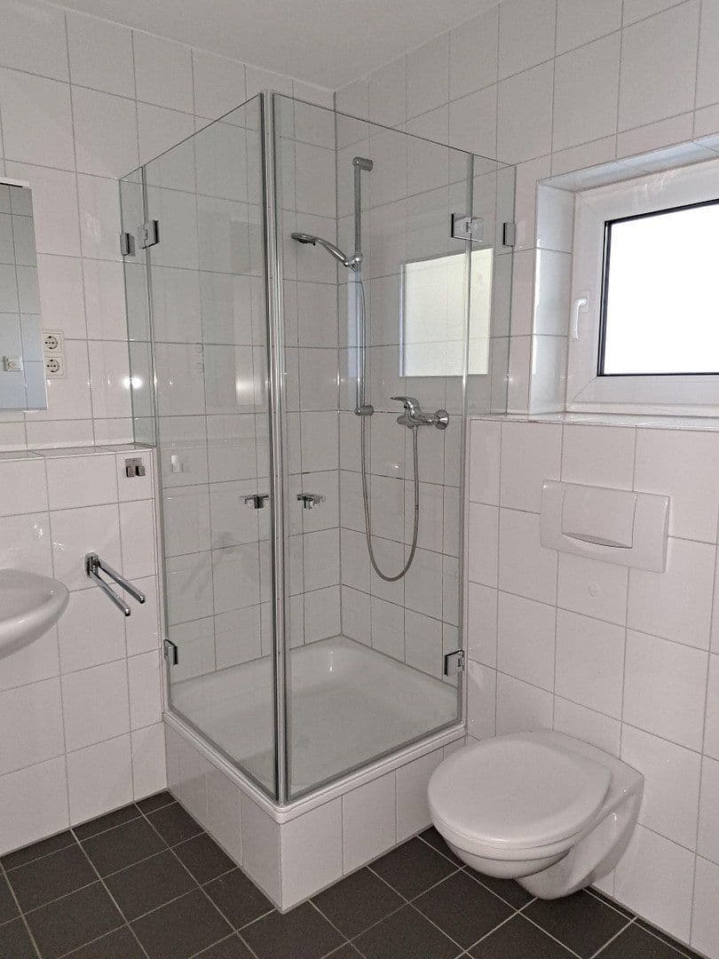 Pronájem bytu 3+1 107 m², Hausacker 10, Rösrath, Severní Porýní-Vestfálsko Pronájem bytu 3+1 107 m², Hausacker 10, Rösrath, Severní Porýní-Vestfálsko