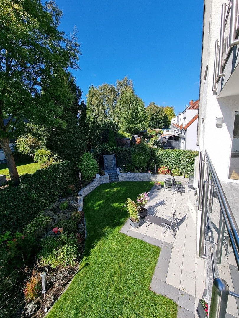 Pronájem bytu 3+kk 119 m², Bochum, Severní Porýní-Vestfálsko Pronájem bytu 3+kk 119 m², Bochum, Severní Porýní-Vestfálsko