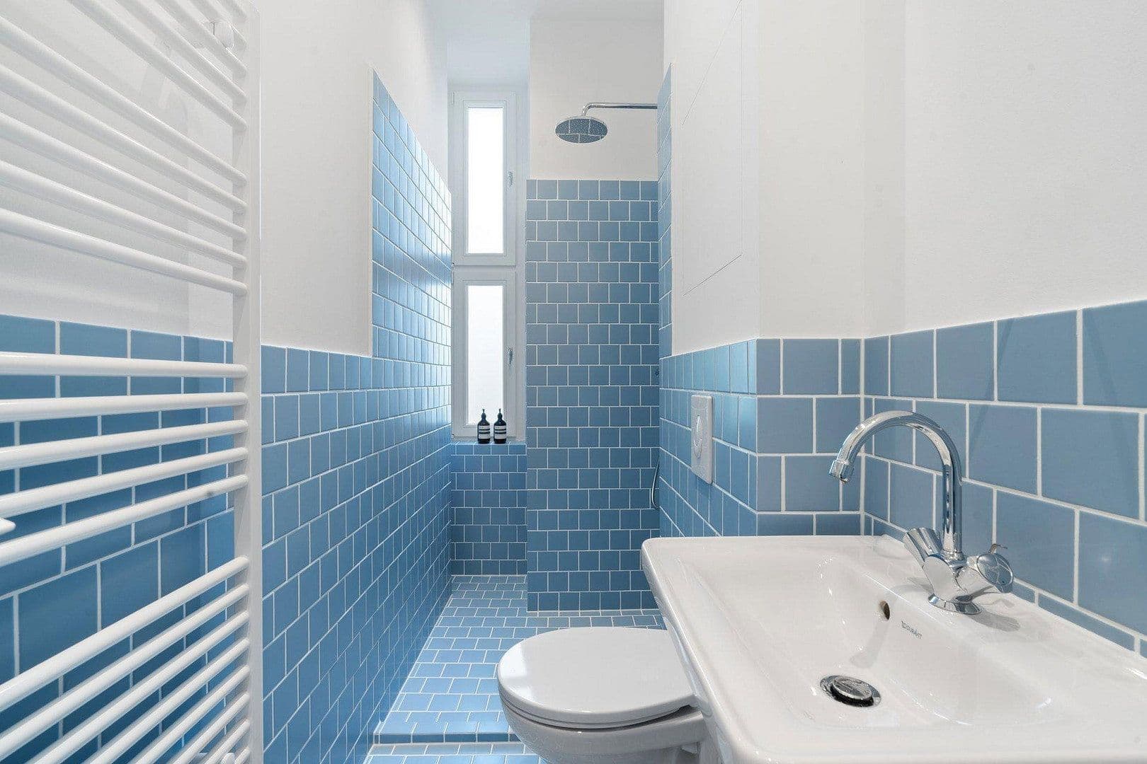 Prodej bytu 1+1 31 m², Weserstraße 54, neukölln, Berlín Prodej bytu 1+1 31 m², Weserstraße 54, neukölln, Berlín