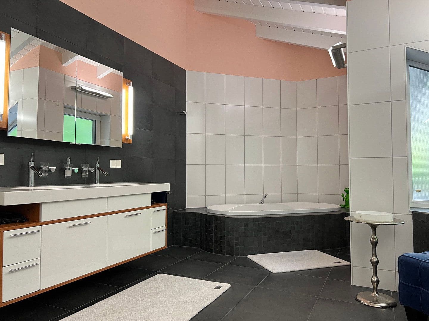 Prodej domu 350 m², pozemek 1.664 m², Rodalben, Porýní-Falc Prodej domu 350 m², pozemek 1.664 m², Rodalben, Porýní-Falc