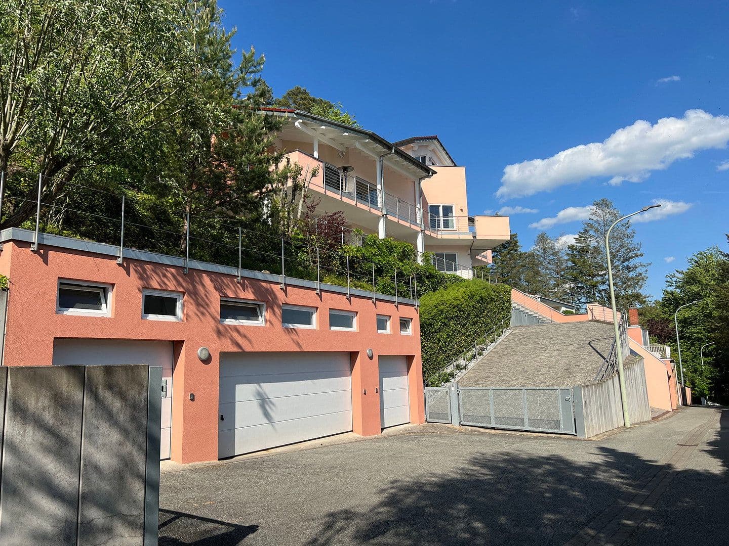 Prodej domu 350 m², pozemek 1.664 m², Rodalben, Porýní-Falc Prodej domu 350 m², pozemek 1.664 m², Rodalben, Porýní-Falc