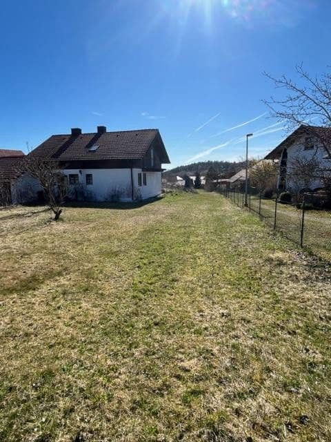 Prodej pozemku 2.790 m², Wiesenfelden, Bavorsko Prodej pozemku 2.790 m², Wiesenfelden, Bavorsko