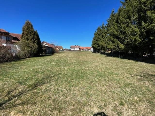 Prodej pozemku 2.790 m², Wiesenfelden, Bavorsko Prodej pozemku 2.790 m², Wiesenfelden, Bavorsko