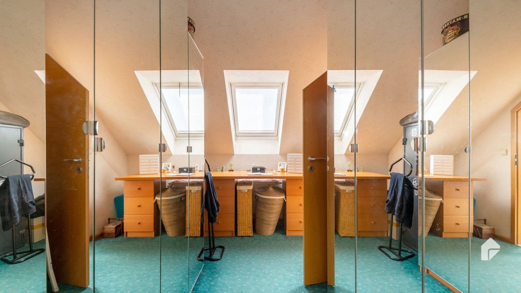 Pronájem bytu 3+kk 140 m², Niedernhausen, Hessen Pronájem bytu 3+kk 140 m², Niedernhausen, Hessen