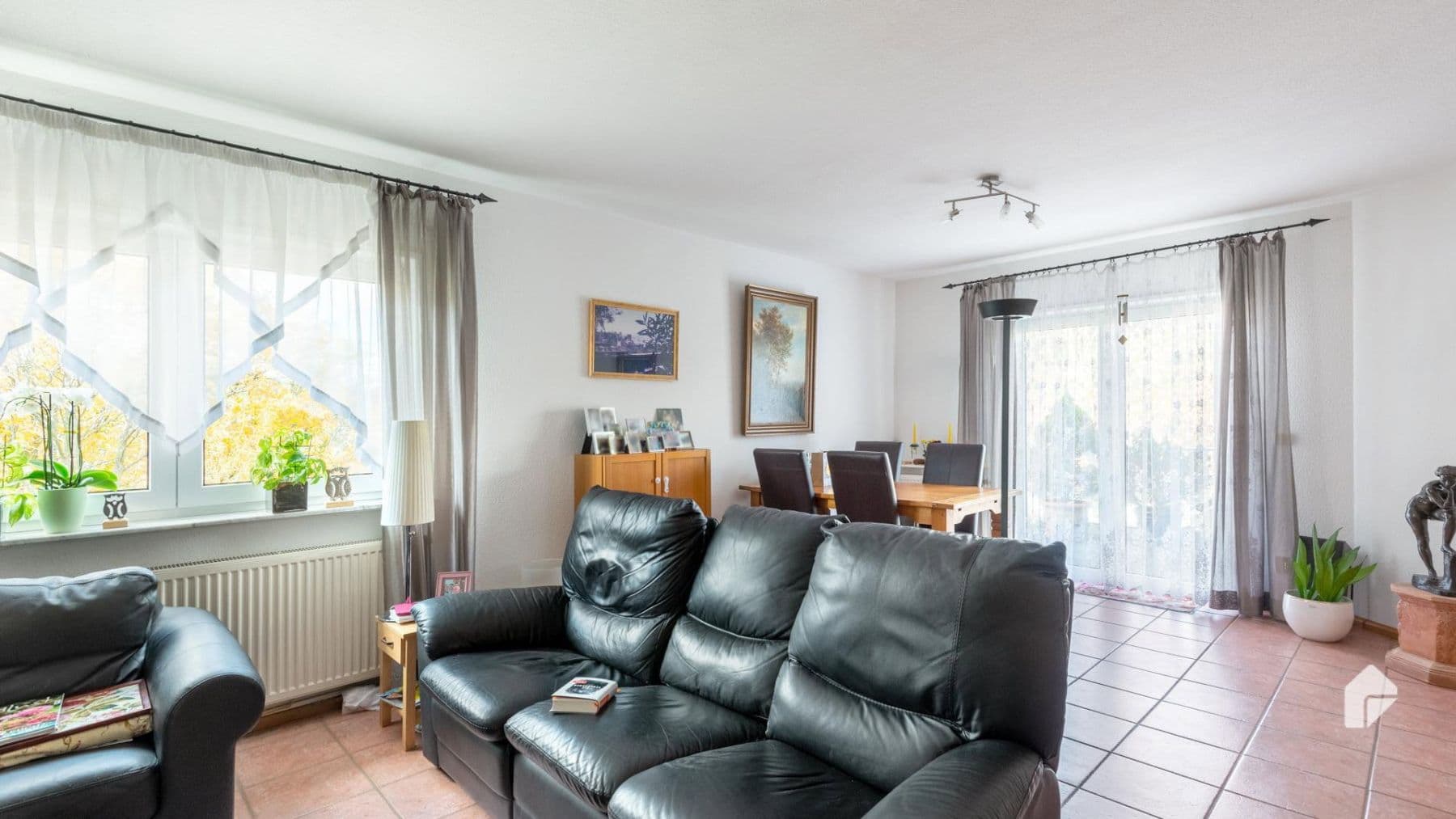 Pronájem bytu 3+kk 140 m², Niedernhausen, Hessen Pronájem bytu 3+kk 140 m², Niedernhausen, Hessen