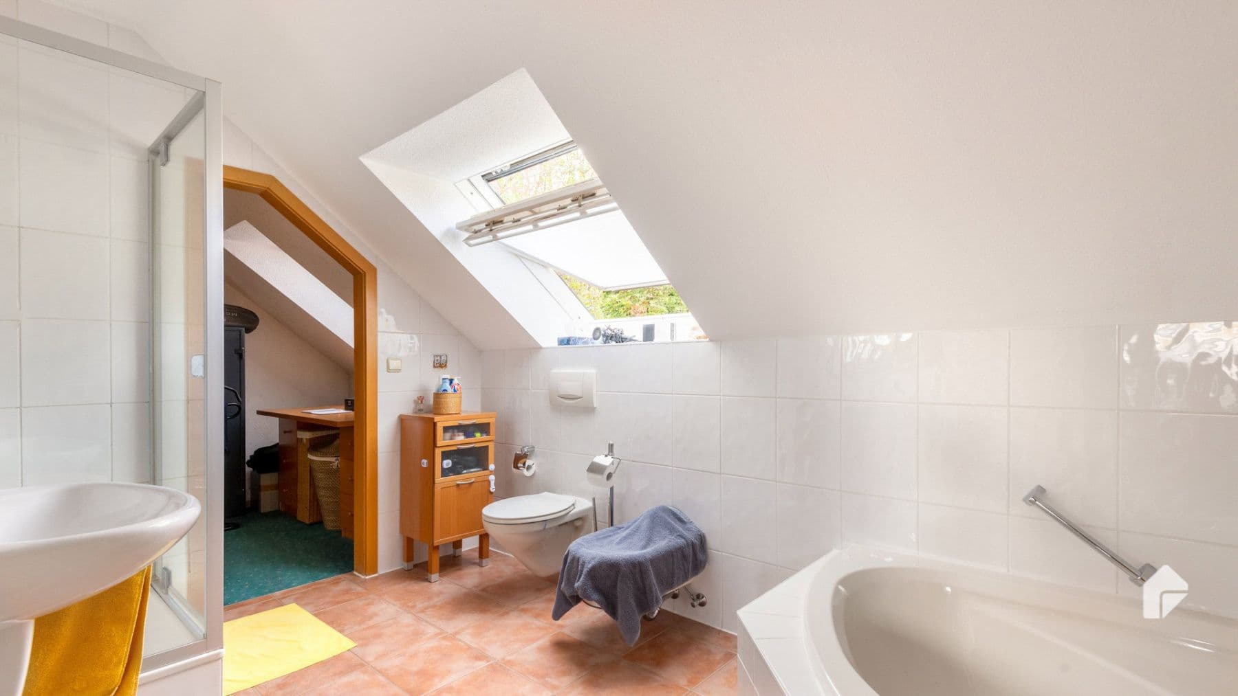 Pronájem bytu 3+kk 140 m², Niedernhausen, Hessen Pronájem bytu 3+kk 140 m², Niedernhausen, Hessen