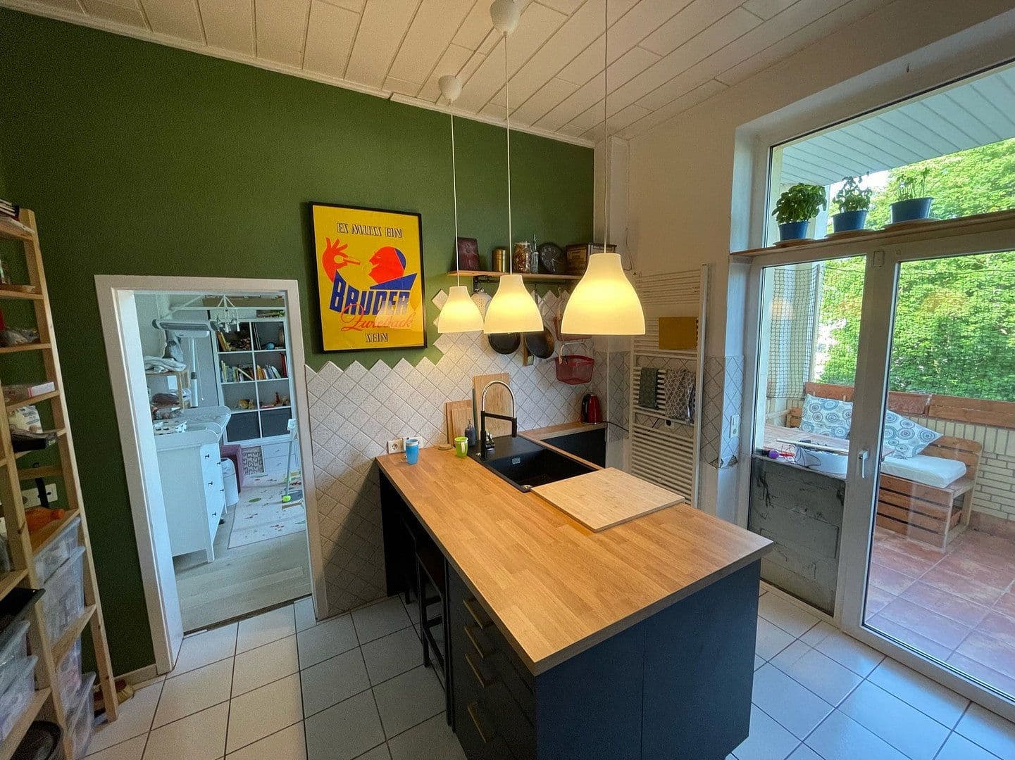 Pronájem bytu 3+1 94 m², Orleonstr. 54, Hildesheim, Dolní Sasko Pronájem bytu 3+1 94 m², Orleonstr. 54, Hildesheim, Dolní Sasko