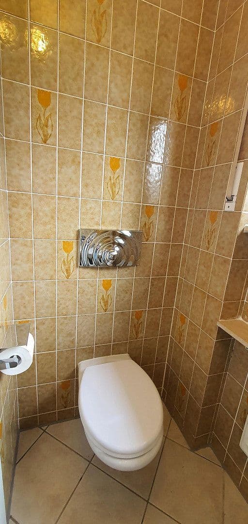 Pronájem bytu 5+kk 145 m², Böbingen an der Rems, Bádensko-Württembersko Pronájem bytu 5+kk 145 m², Böbingen an der Rems, Bádensko-Württembersko