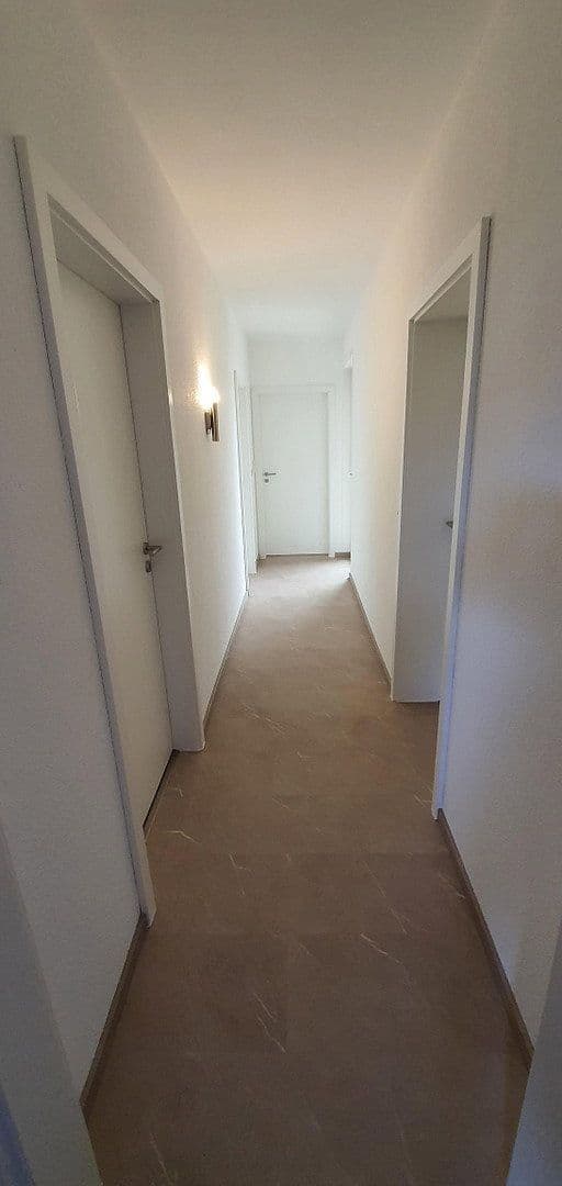 Pronájem bytu 5+kk 145 m², Böbingen an der Rems, Bádensko-Württembersko Pronájem bytu 5+kk 145 m², Böbingen an der Rems, Bádensko-Württembersko