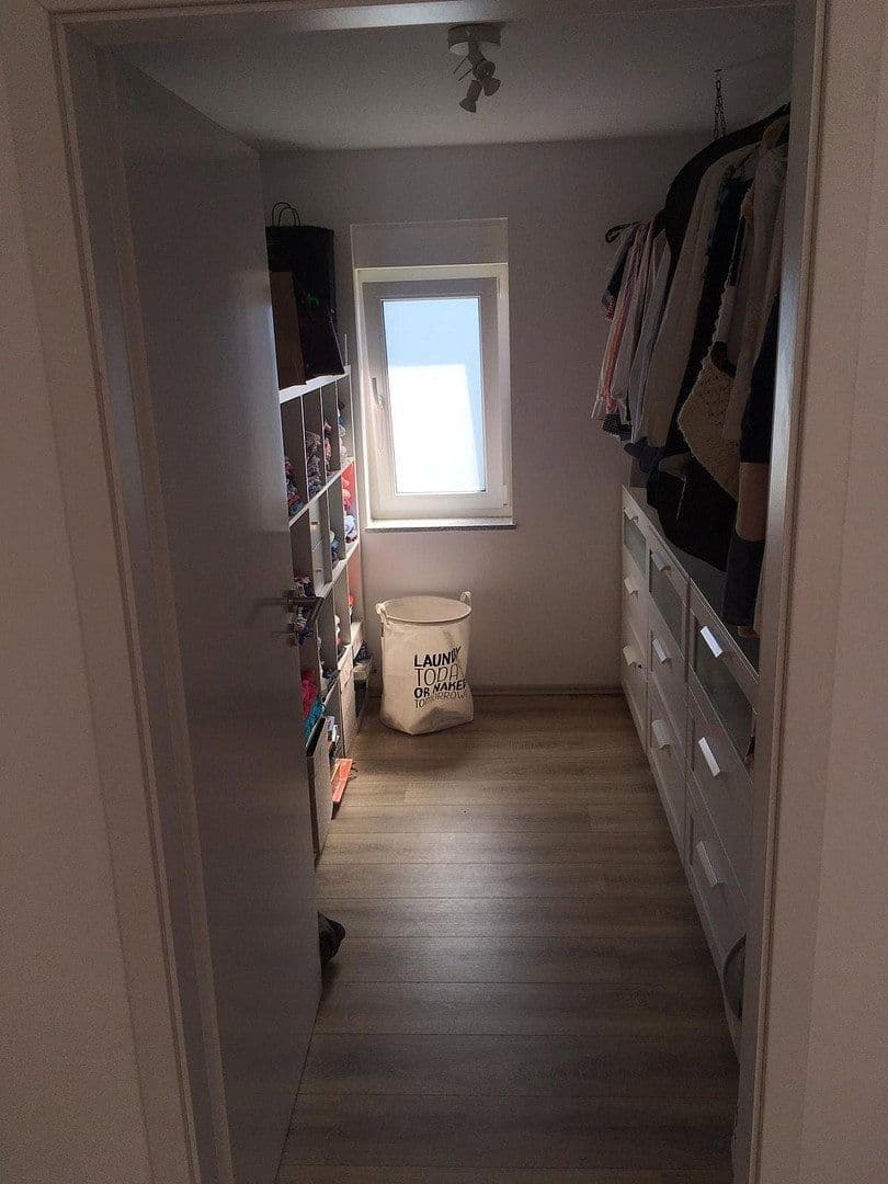 Pronájem bytu 2+kk 152 m², Worderberg 5, Wuppertal, Severní Porýní-Vestfálsko Pronájem bytu 2+kk 152 m², Worderberg 5, Wuppertal, Severní Porýní-Vestfálsko