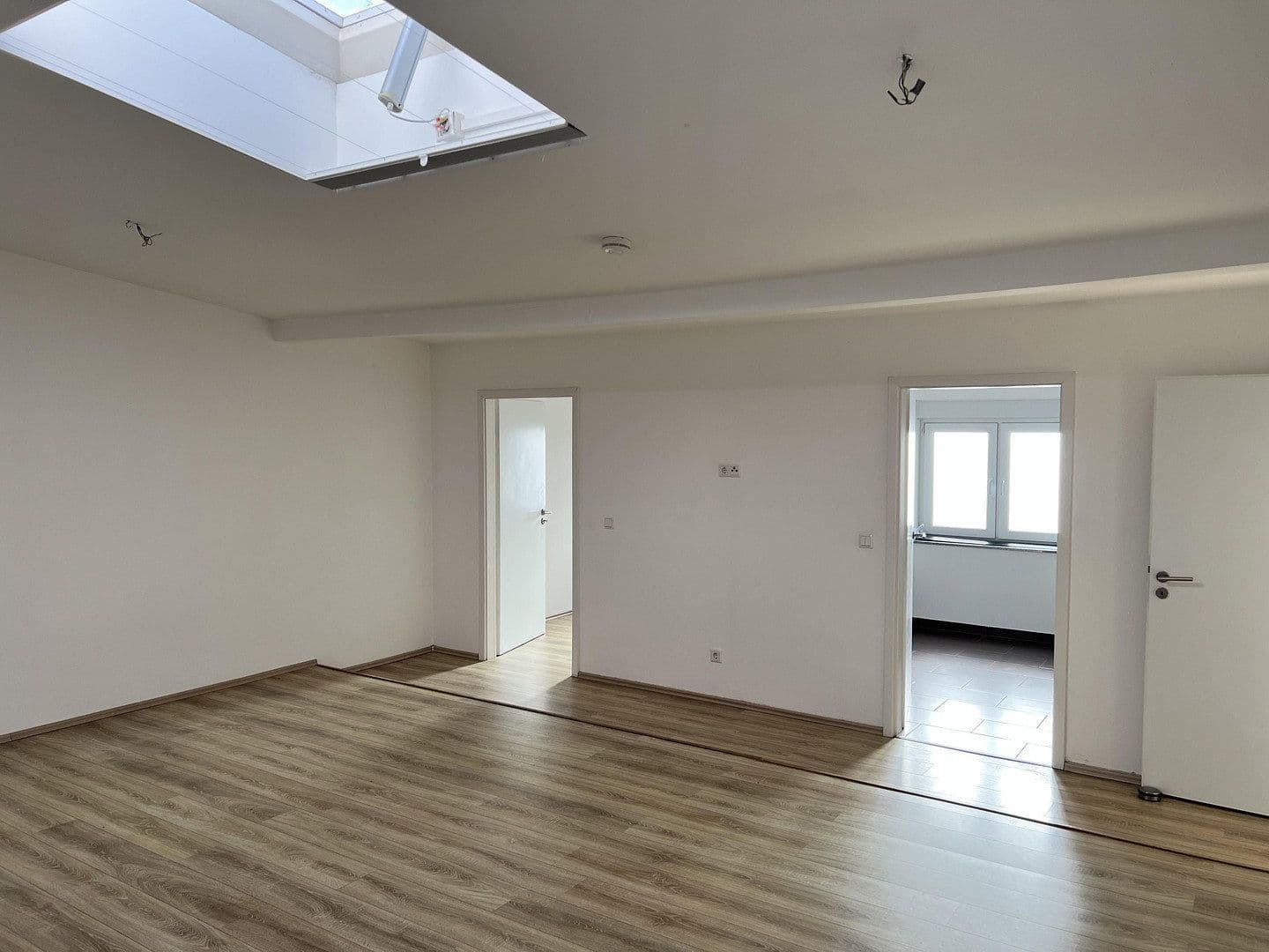 Pronájem bytu 2+kk 152 m², Worderberg 5, Wuppertal, Severní Porýní-Vestfálsko Pronájem bytu 2+kk 152 m², Worderberg 5, Wuppertal, Severní Porýní-Vestfálsko