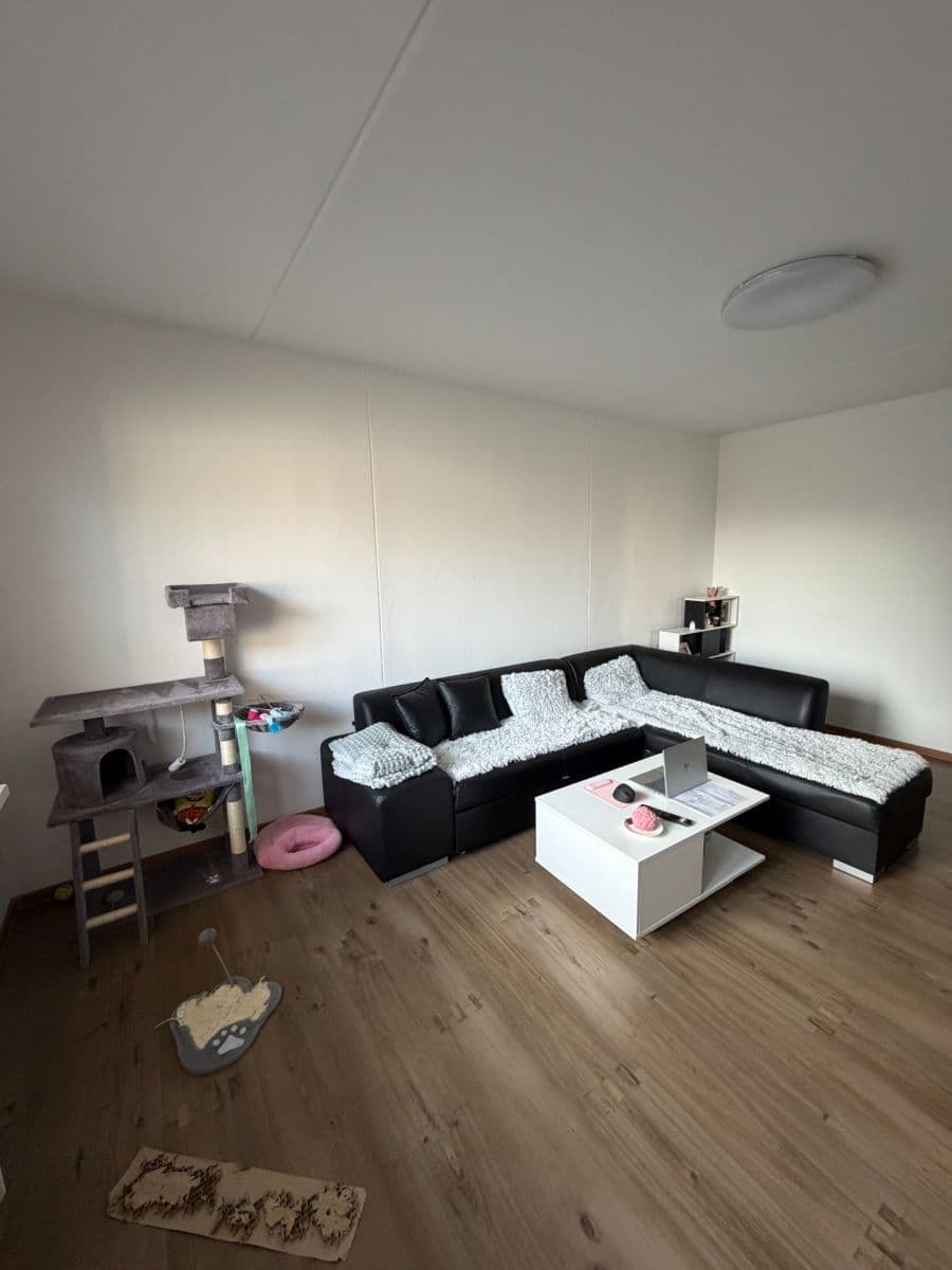 Pronájem bytu 3+1 72 m², K Sokolovně, Hradec Králové, Královéhradecký kraj Pronájem bytu 3+1 72 m², K Sokolovně, Hradec Králové, Královéhradecký kraj