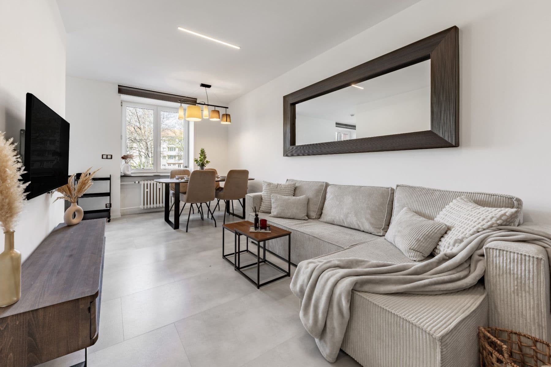 Prodej bytu 2+kk 52 m², Jabloňová, Praha, Praha Prodej bytu 2+kk 52 m², Jabloňová, Praha, Praha