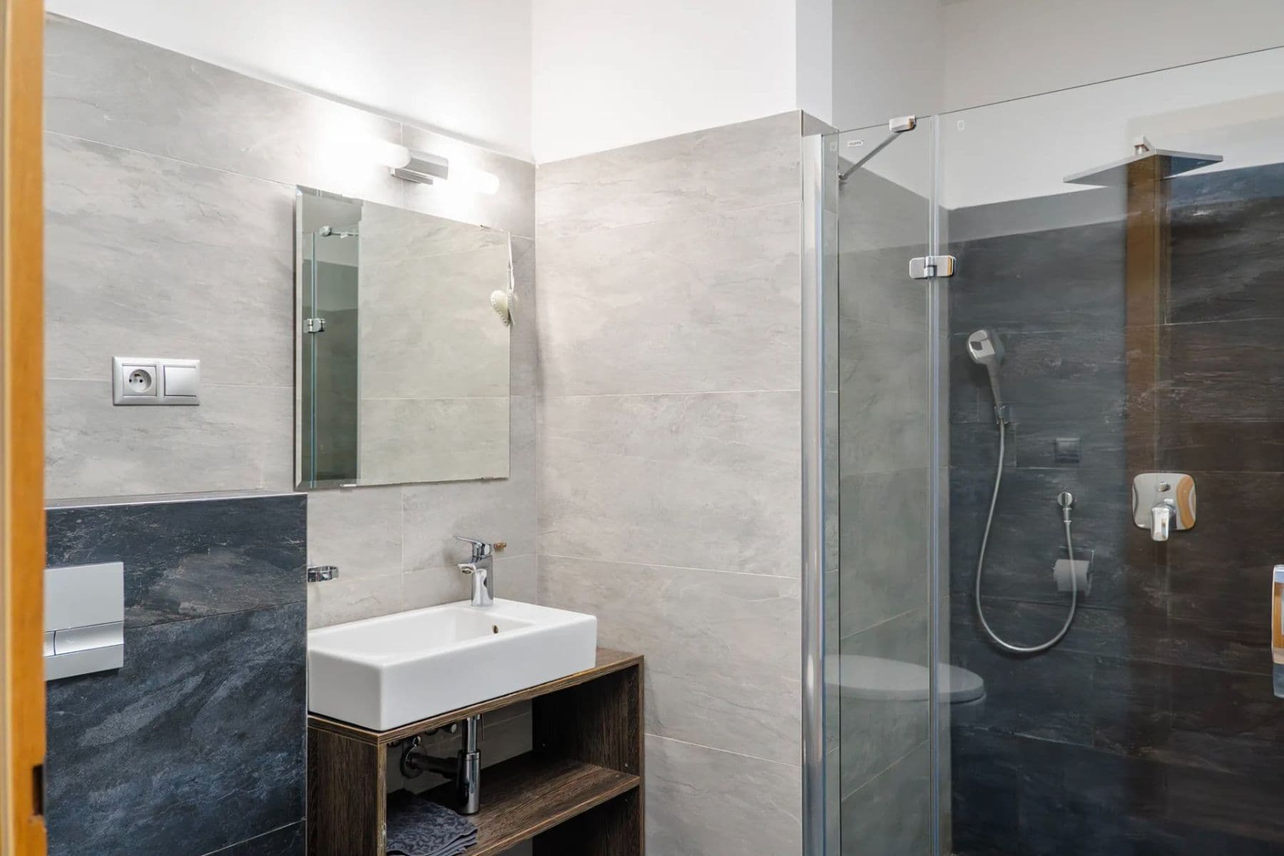 Prodej domu 264 m², pozemek 1.791 m², Domky, Zaječí, Jihomoravský kraj Prodej domu 264 m², pozemek 1.791 m², Domky, Zaječí, Jihomoravský kraj