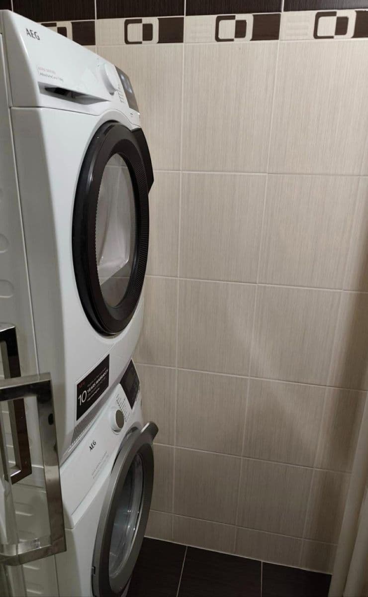 Prodej bytu 2+1 56 m², Pionierska, Považská Bystrica, Trenčiansky kraj Prodej bytu 2+1 56 m², Pionierska, Považská Bystrica, Trenčiansky kraj