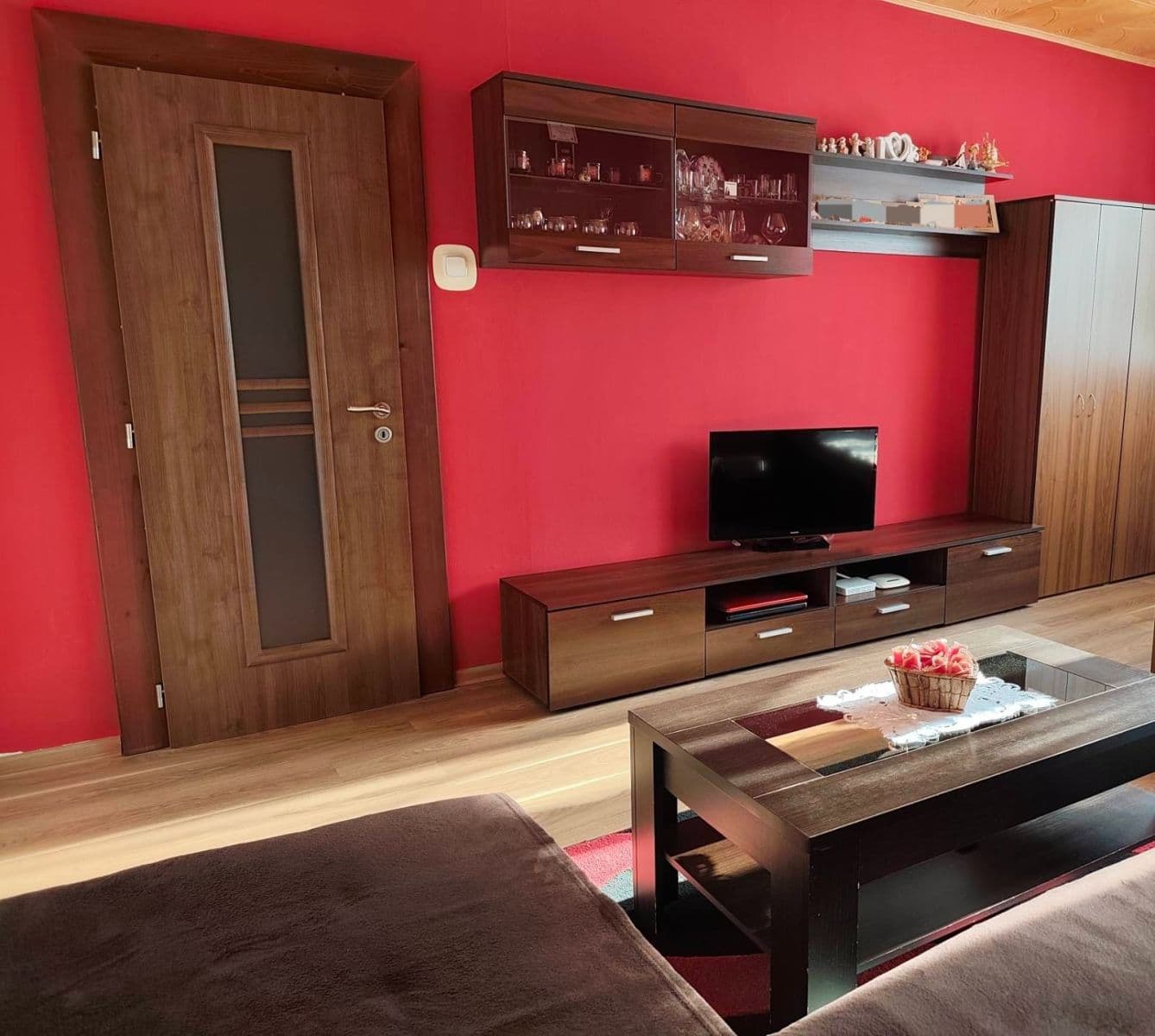 Prodej bytu 2+1 56 m², Pionierska, Považská Bystrica, Trenčiansky kraj Prodej bytu 2+1 56 m², Pionierska, Považská Bystrica, Trenčiansky kraj