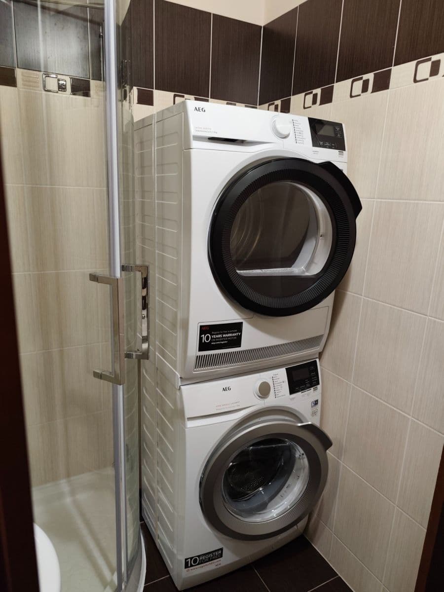 Prodej bytu 2+1 56 m², Pionierska, Považská Bystrica, Trenčiansky kraj Prodej bytu 2+1 56 m², Pionierska, Považská Bystrica, Trenčiansky kraj