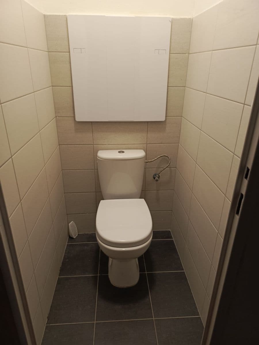 Pronájem bytu 4+1 104 m², Anderleho, Praha, Praha Pronájem bytu 4+1 104 m², Anderleho, Praha, Praha