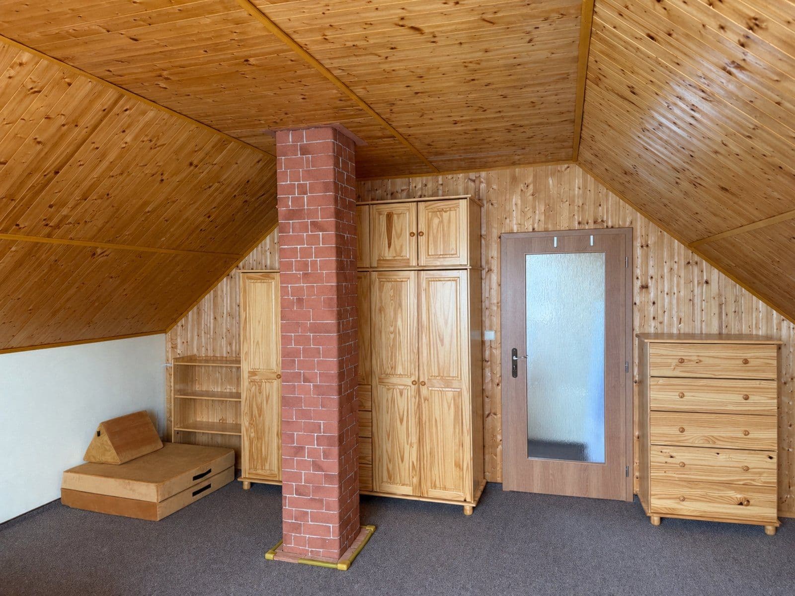 Prodej chaty, chalupy 56 m², pozemek 396 m², Na Vodrážce, Sadská, Středočeský kraj Prodej chaty, chalupy 56 m², pozemek 396 m², Na Vodrážce, Sadská, Středočeský kraj