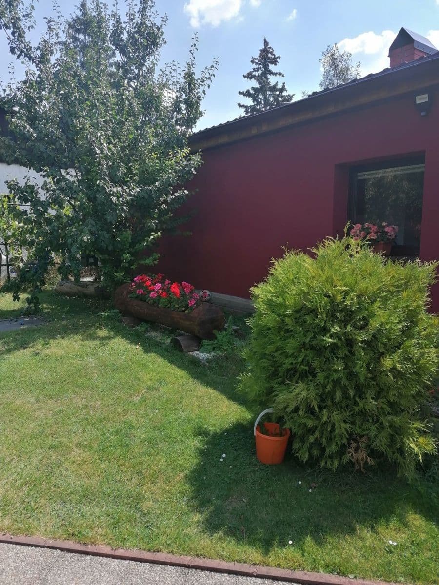 Prodej domu 84 m², pozemek 293 m², Mokrovraty, Středočeský kraj Prodej domu 84 m², pozemek 293 m², Mokrovraty, Středočeský kraj