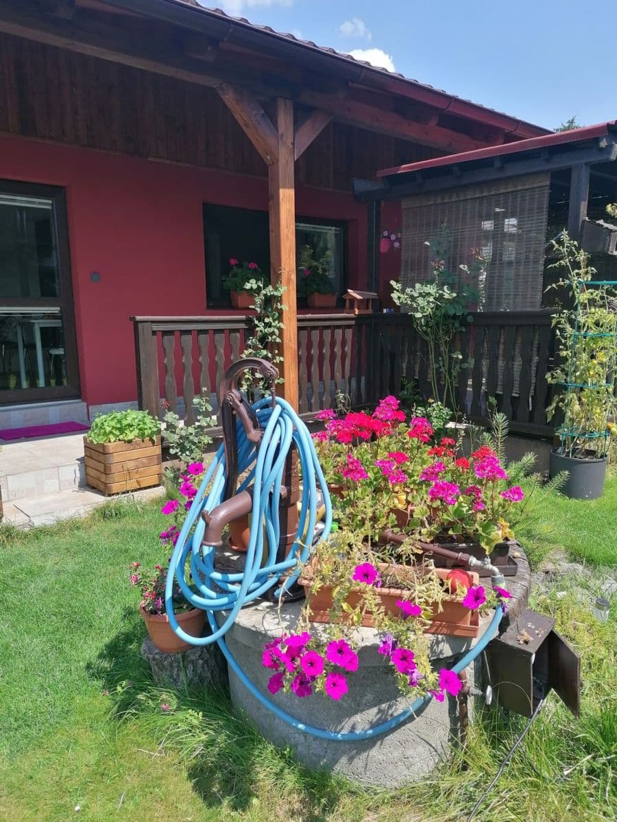 Prodej domu 84 m², pozemek 293 m², Mokrovraty, Středočeský kraj Prodej domu 84 m², pozemek 293 m², Mokrovraty, Středočeský kraj