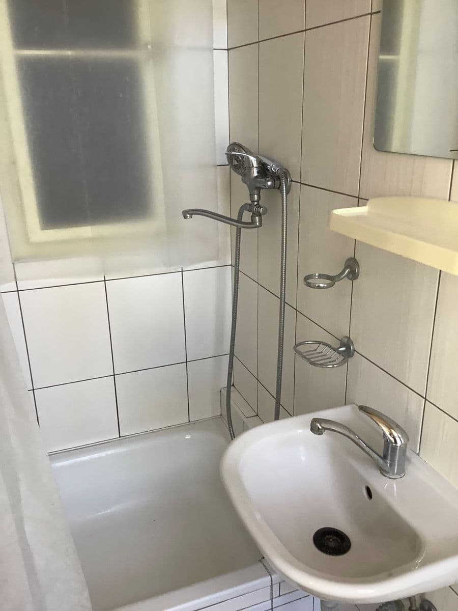 Pronájem bytu 1+1 44 m², Nuselská, Praha, Praha Pronájem bytu 1+1 44 m², Nuselská, Praha, Praha