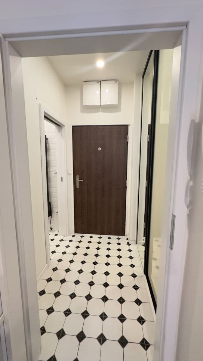 Prodej bytu 2+kk 40 m², Pod Vilami, Praha, Praha Prodej bytu 2+kk 40 m², Pod Vilami, Praha, Praha