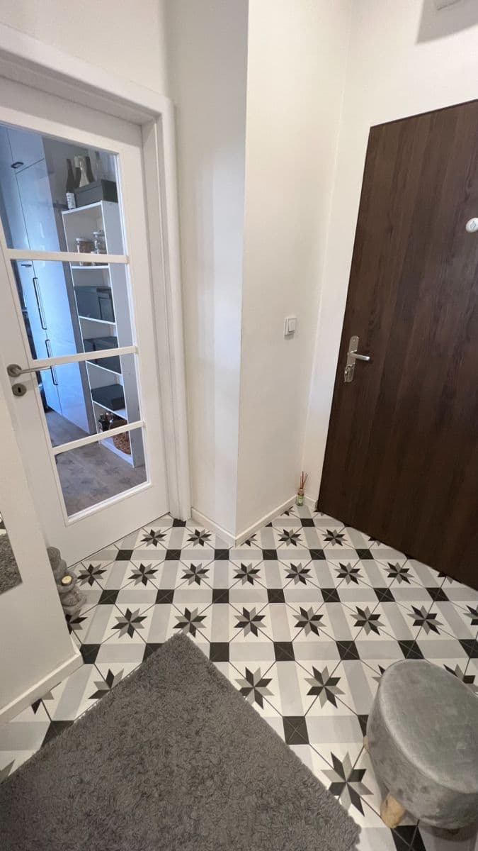 Prodej bytu 1+kk 21 m², Pod Vilami, Praha, Praha Prodej bytu 1+kk 21 m², Pod Vilami, Praha, Praha