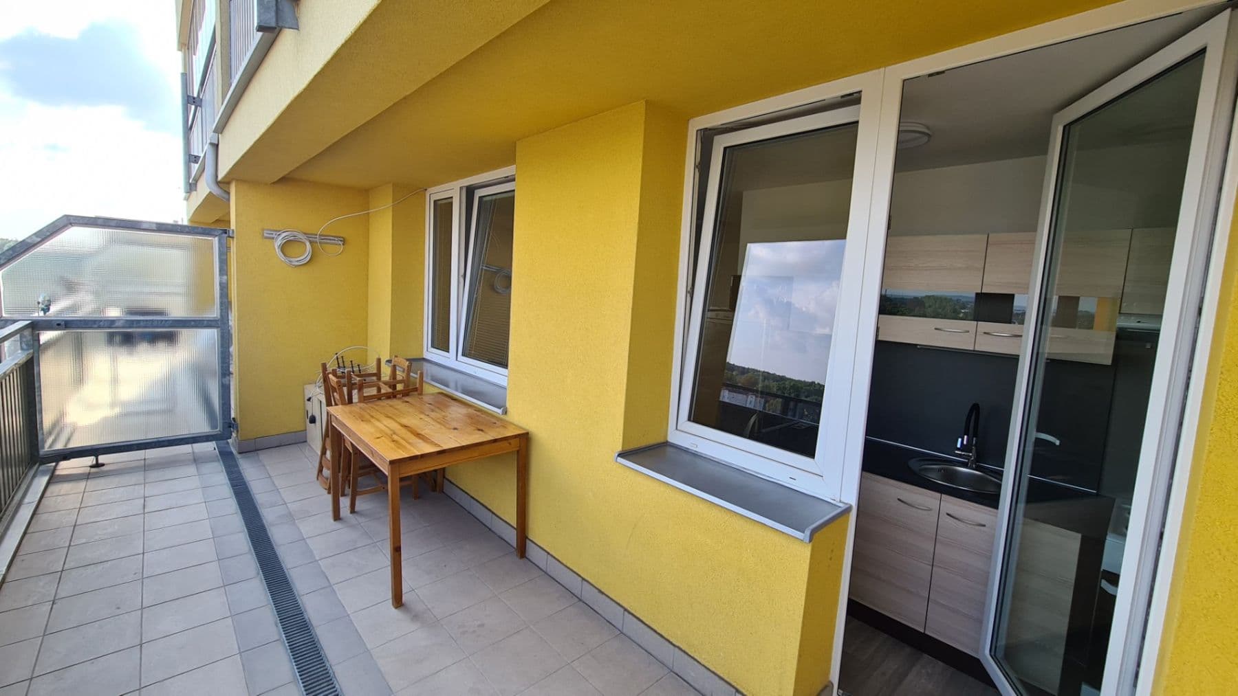 Pronájem bytu 1+kk 25 m², Italská, Kladno, Středočeský kraj Pronájem bytu 1+kk 25 m², Italská, Kladno, Středočeský kraj