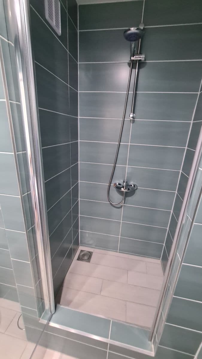 Pronájem bytu 1+kk 25 m², Italská, Kladno, Středočeský kraj Pronájem bytu 1+kk 25 m², Italská, Kladno, Středočeský kraj