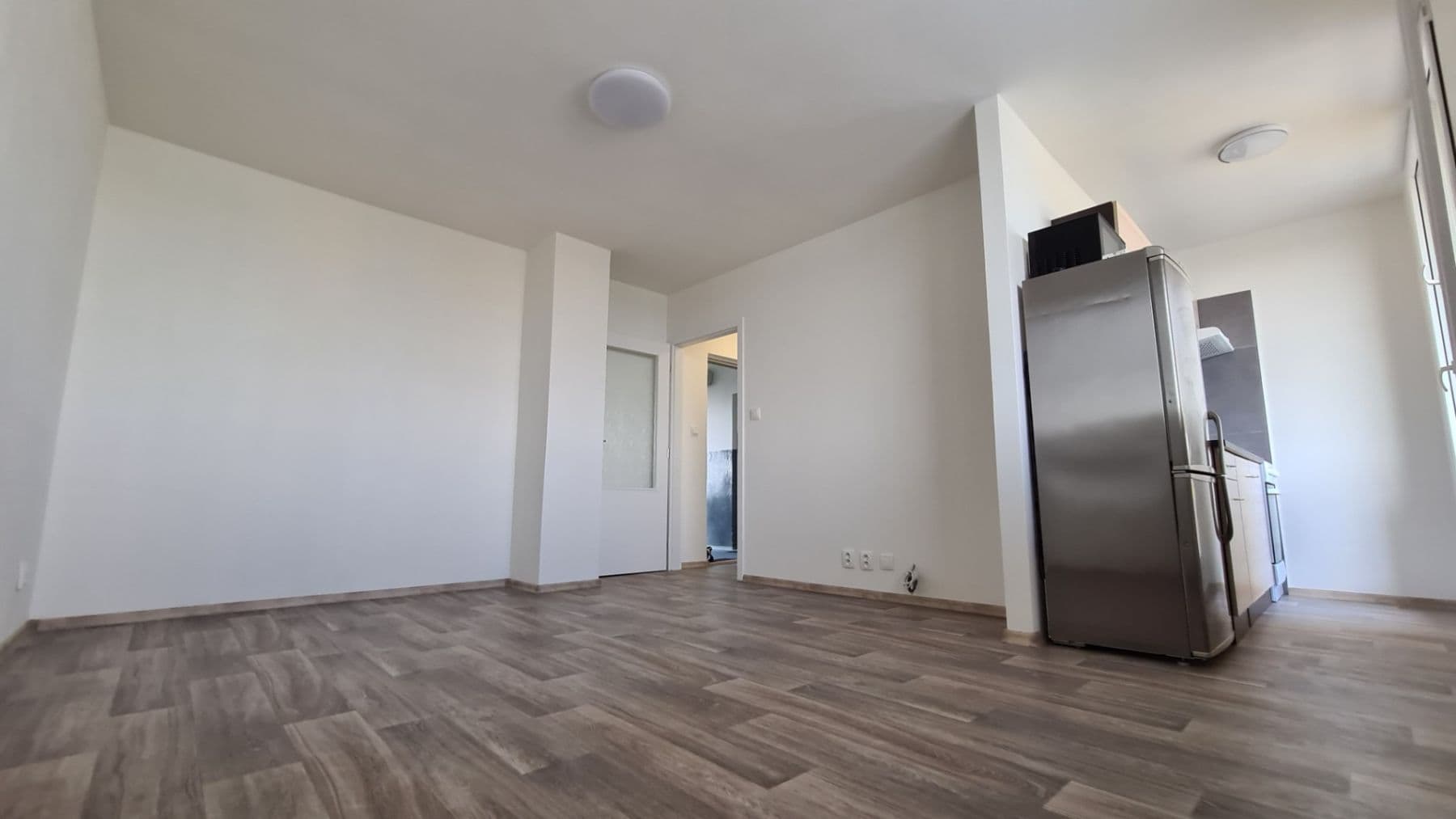 Pronájem bytu 1+kk 25 m², Italská, Kladno, Středočeský kraj Pronájem bytu 1+kk 25 m², Italská, Kladno, Středočeský kraj