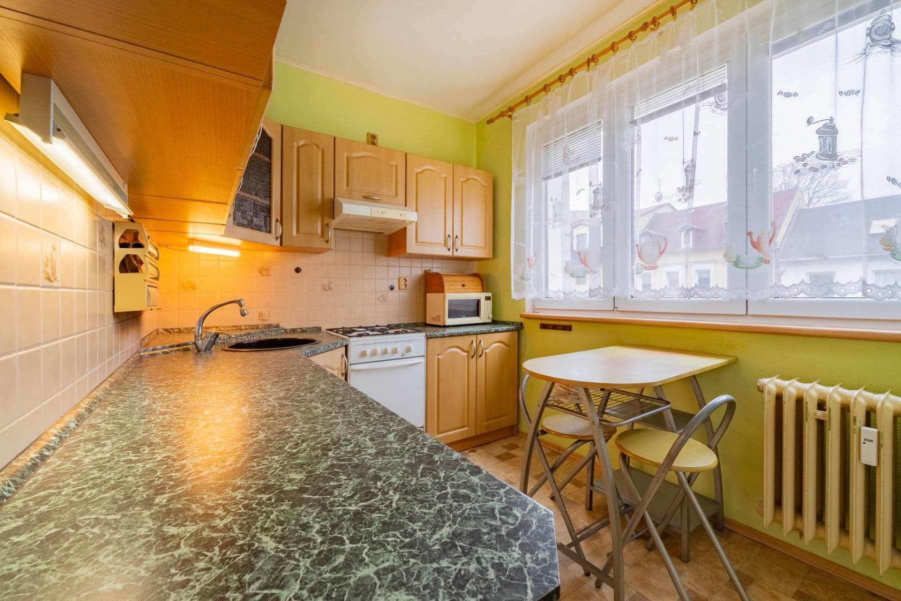 Prodej bytu 1+1 36 m², Hlavní, Aš, Karlovarský kraj Prodej bytu 1+1 36 m², Hlavní, Aš, Karlovarský kraj