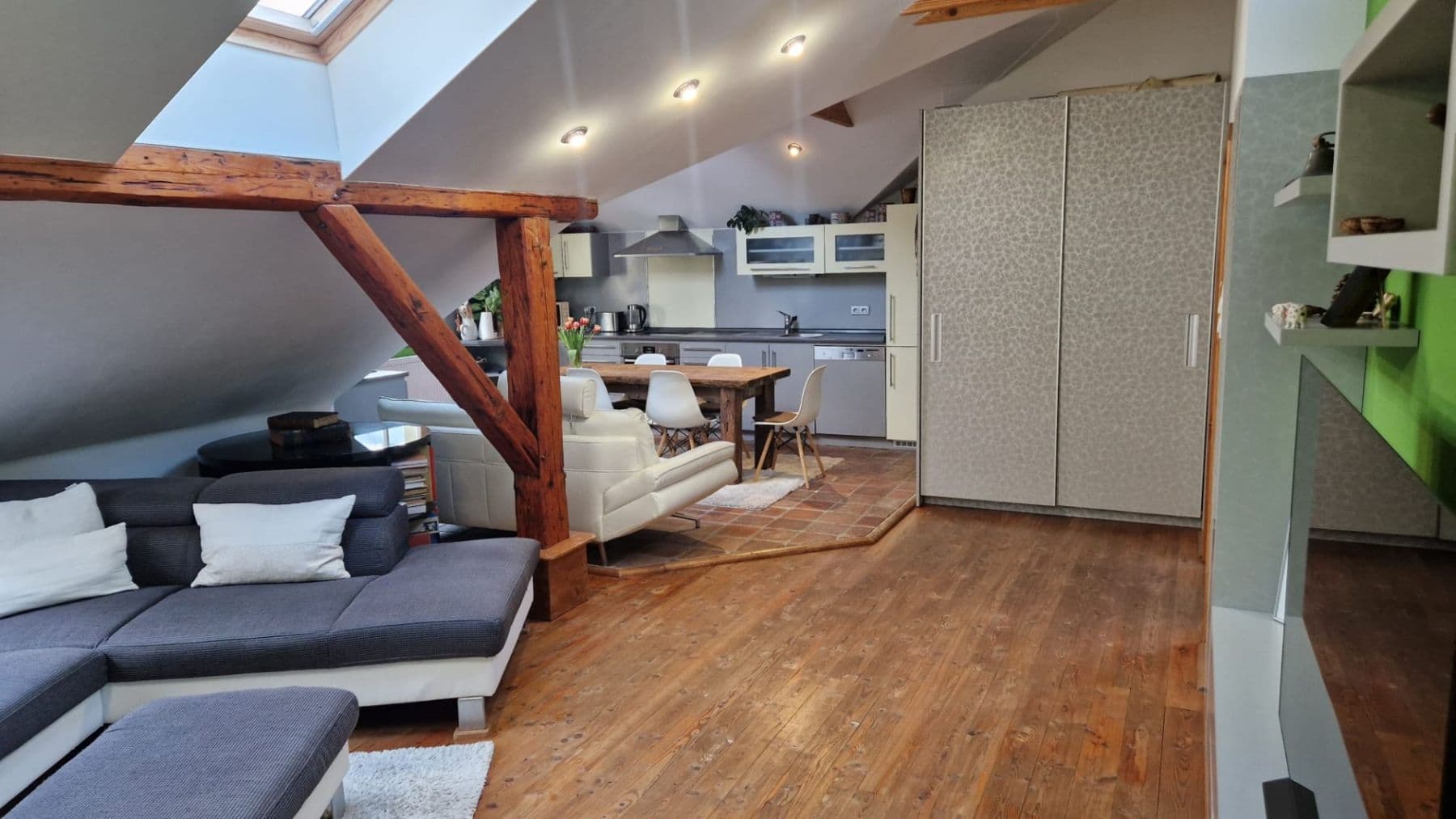 Prodej bytu 4+kk 110 m², Třebízského, Jihlava, Kraj Vysočina Prodej bytu 4+kk 110 m², Třebízského, Jihlava, Kraj Vysočina