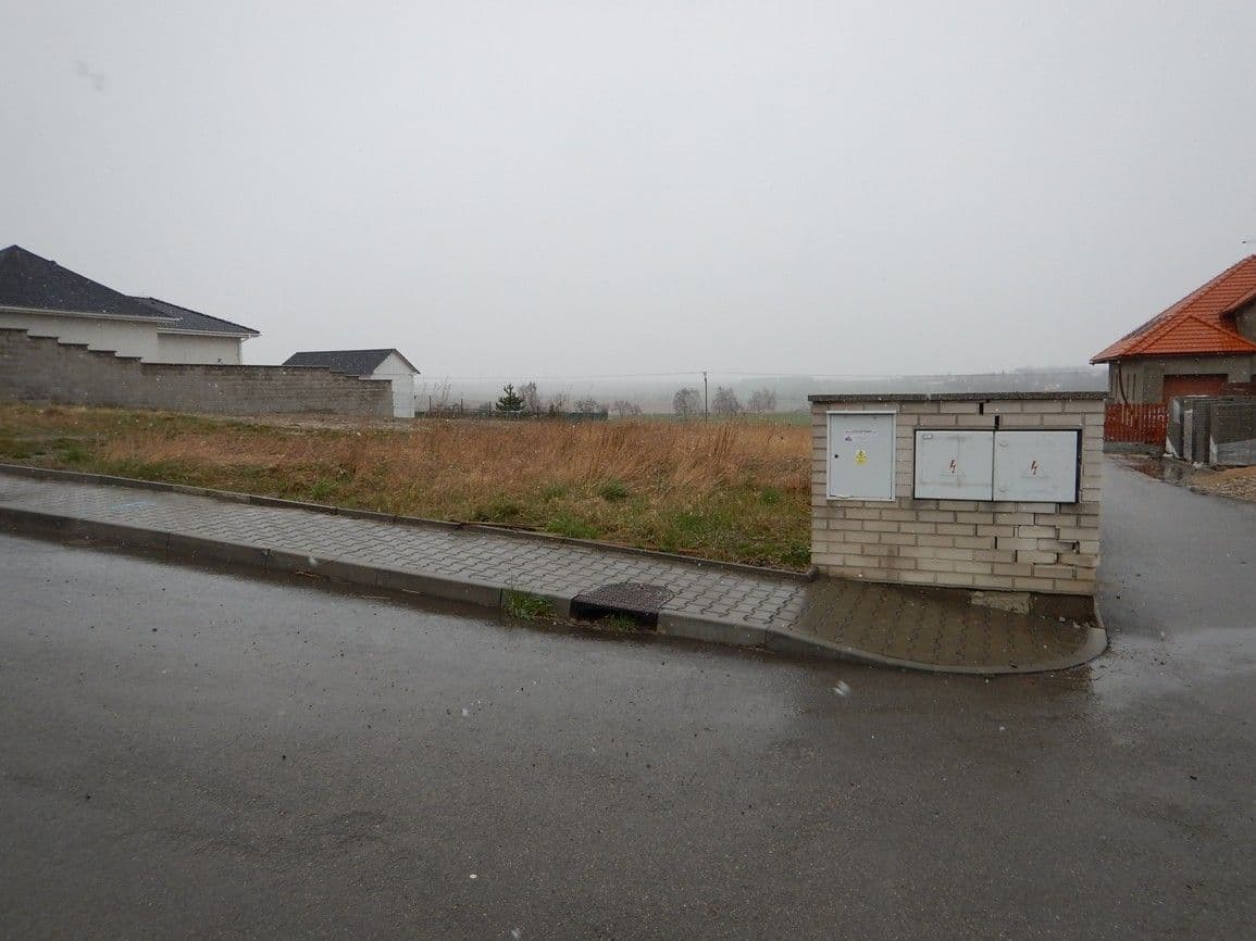 Prodej pozemku 823 m², Sedlec, Středočeský kraj Prodej pozemku 823 m², Sedlec, Středočeský kraj