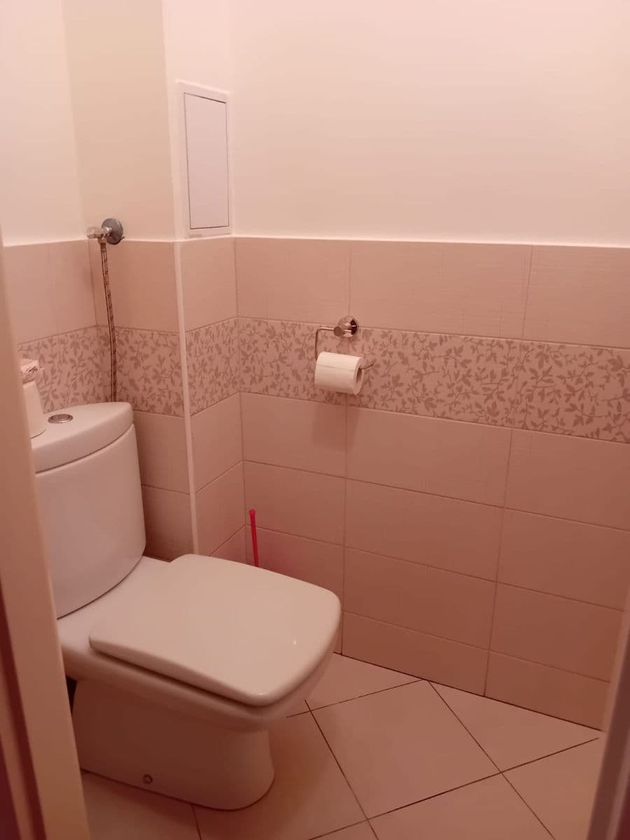 Pronájem bytu 2+1 73 m², Na Hlídce, Praha, Praha Pronájem bytu 2+1 73 m², Na Hlídce, Praha, Praha