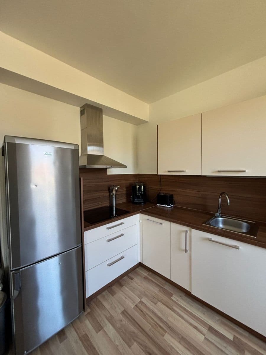 Pronájem bytu 2+kk 59 m², Hálův statek, Praha, Praha Pronájem bytu 2+kk 59 m², Hálův statek, Praha, Praha