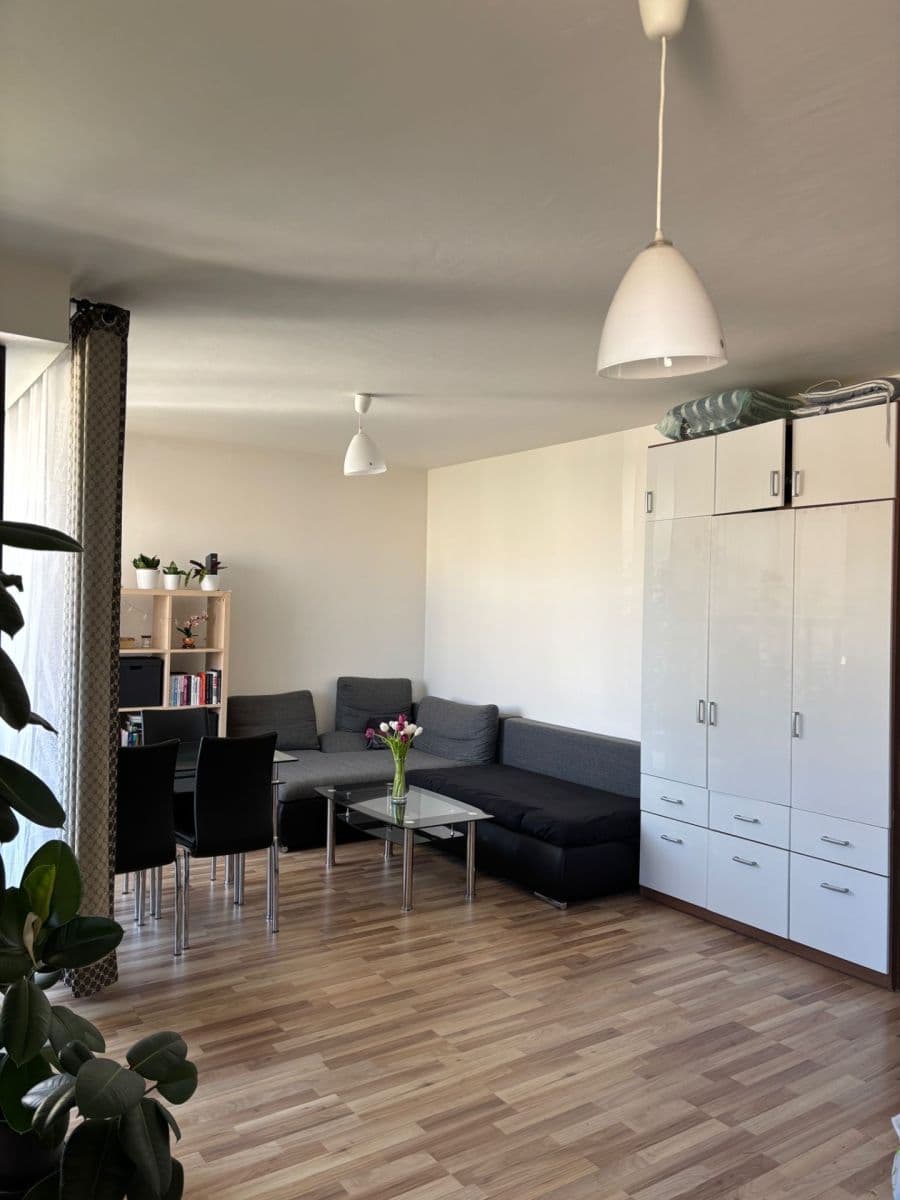 Pronájem bytu 2+kk 59 m², Hálův statek, Praha, Praha Pronájem bytu 2+kk 59 m², Hálův statek, Praha, Praha