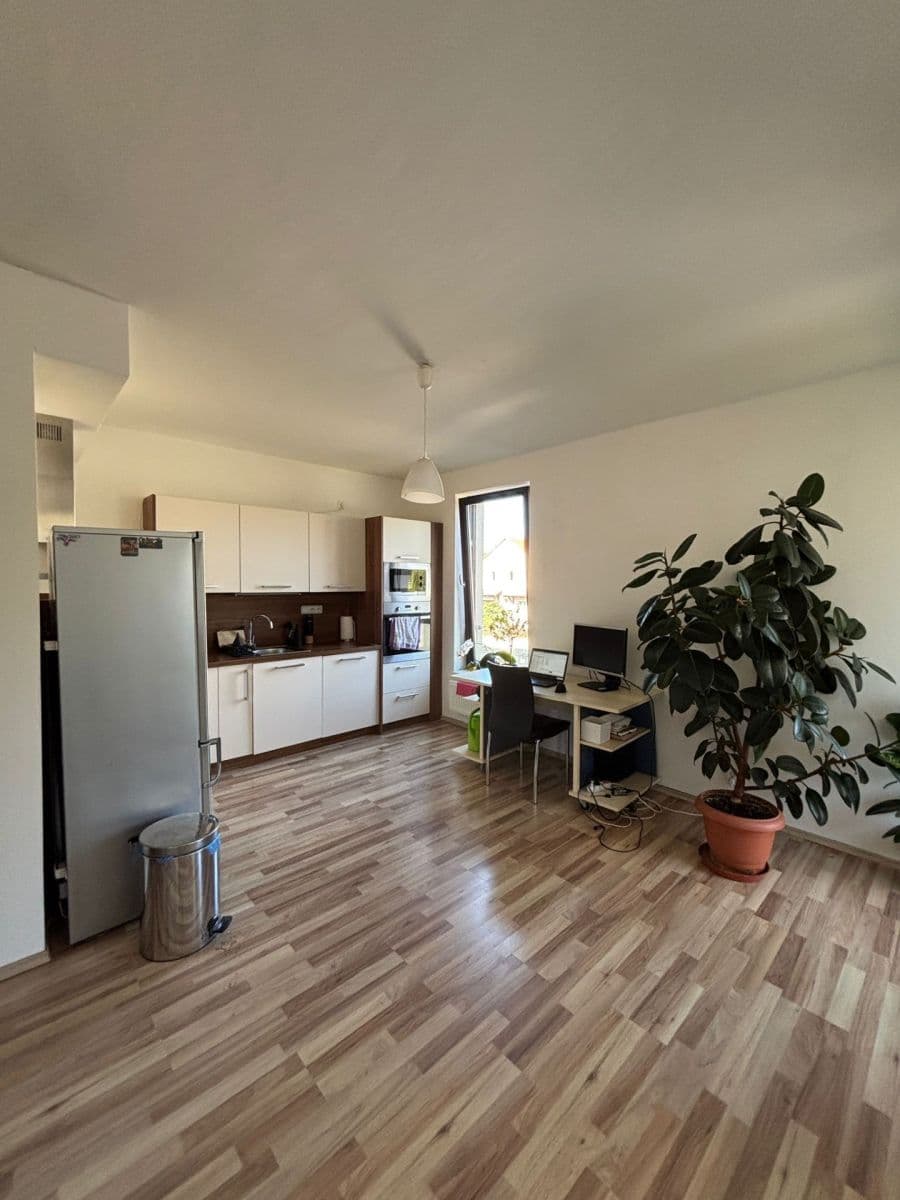 Pronájem bytu 2+kk 59 m², Hálův statek, Praha, Praha Pronájem bytu 2+kk 59 m², Hálův statek, Praha, Praha