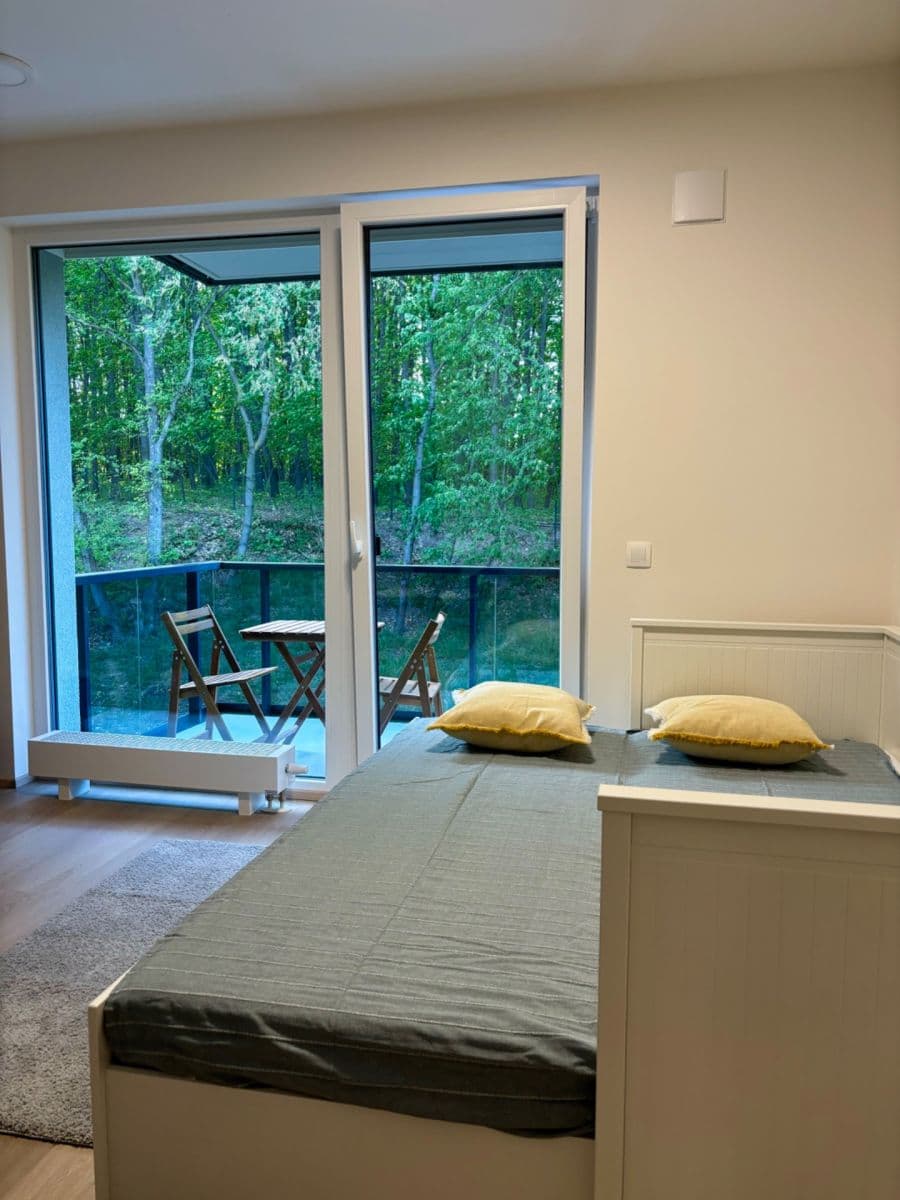 Pronájem bytu 1+kk 33 m², Nurmiho, Praha, Praha Pronájem bytu 1+kk 33 m², Nurmiho, Praha, Praha