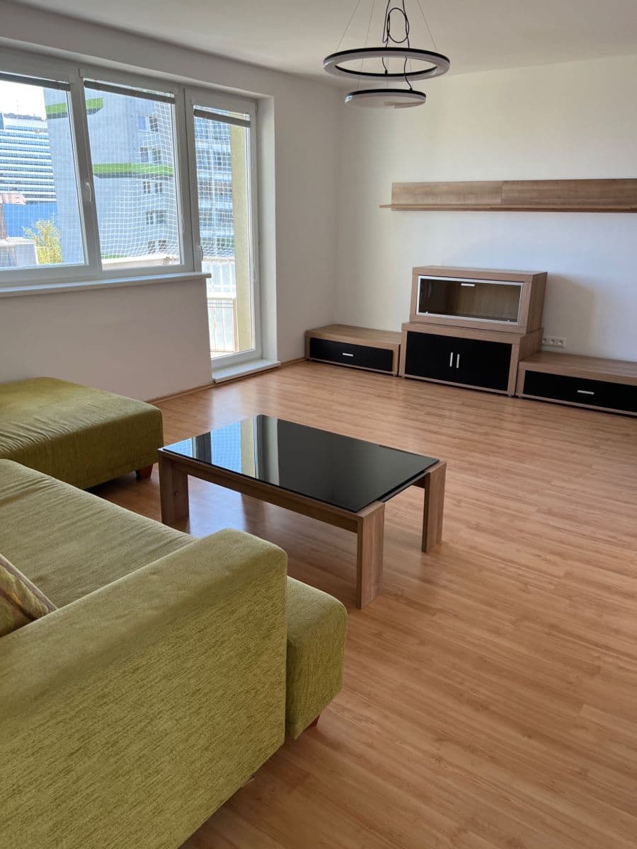 Pronájem bytu 3+1 65 m², Ružová dolina, Ružinov, Bratislavský kraj Pronájem bytu 3+1 65 m², Ružová dolina, Ružinov, Bratislavský kraj