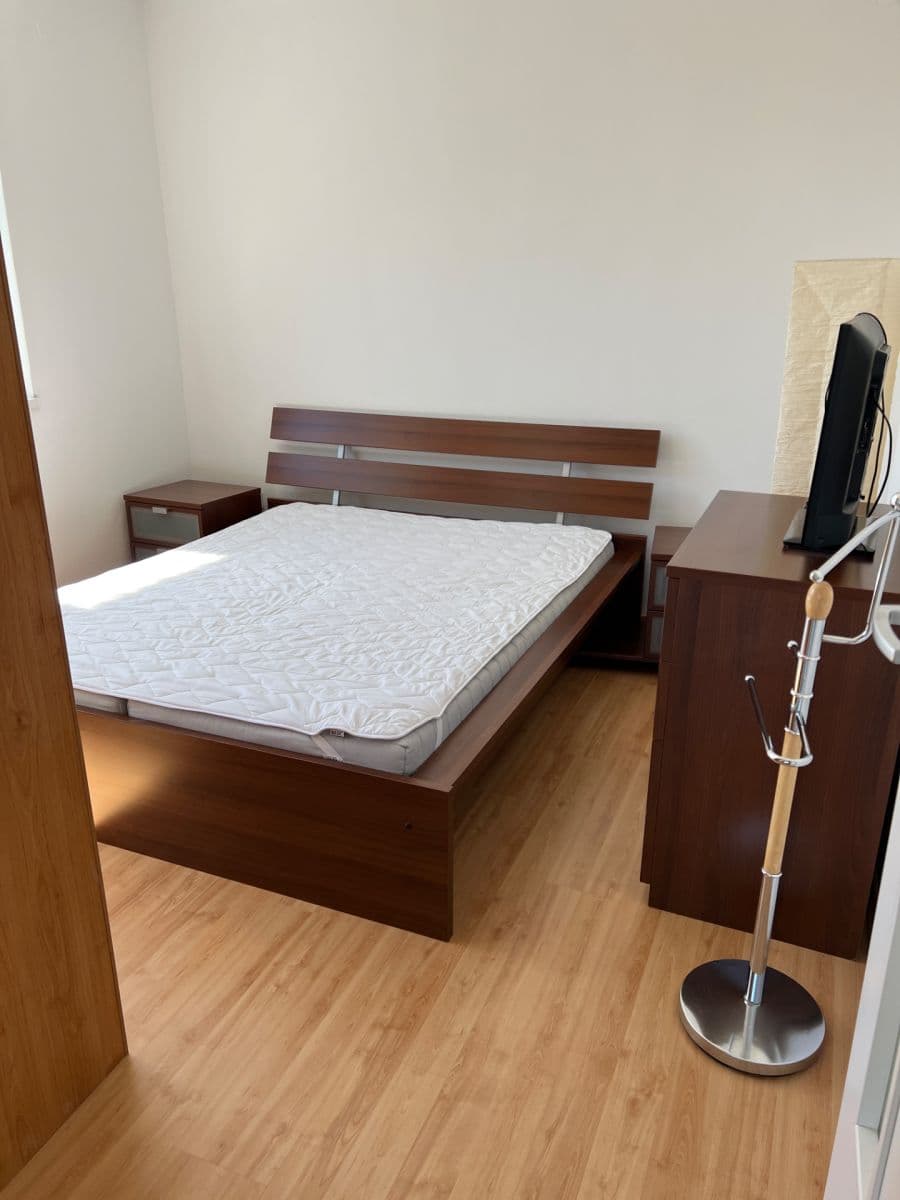 Pronájem bytu 3+1 65 m², Ružová dolina, Ružinov, Bratislavský kraj Pronájem bytu 3+1 65 m², Ružová dolina, Ružinov, Bratislavský kraj