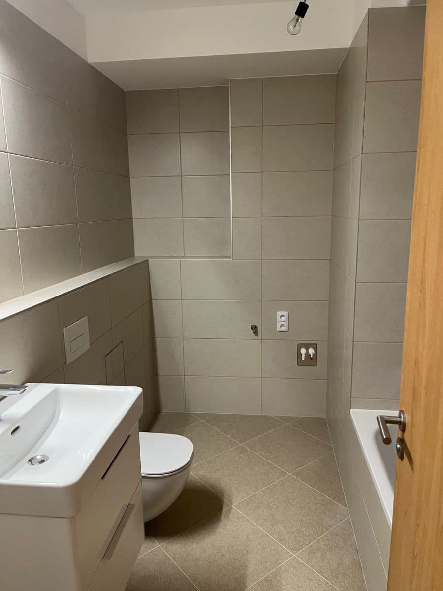 Pronájem bytu 2+kk 45 m², Honzíkova, Praha, Praha Pronájem bytu 2+kk 45 m², Honzíkova, Praha, Praha