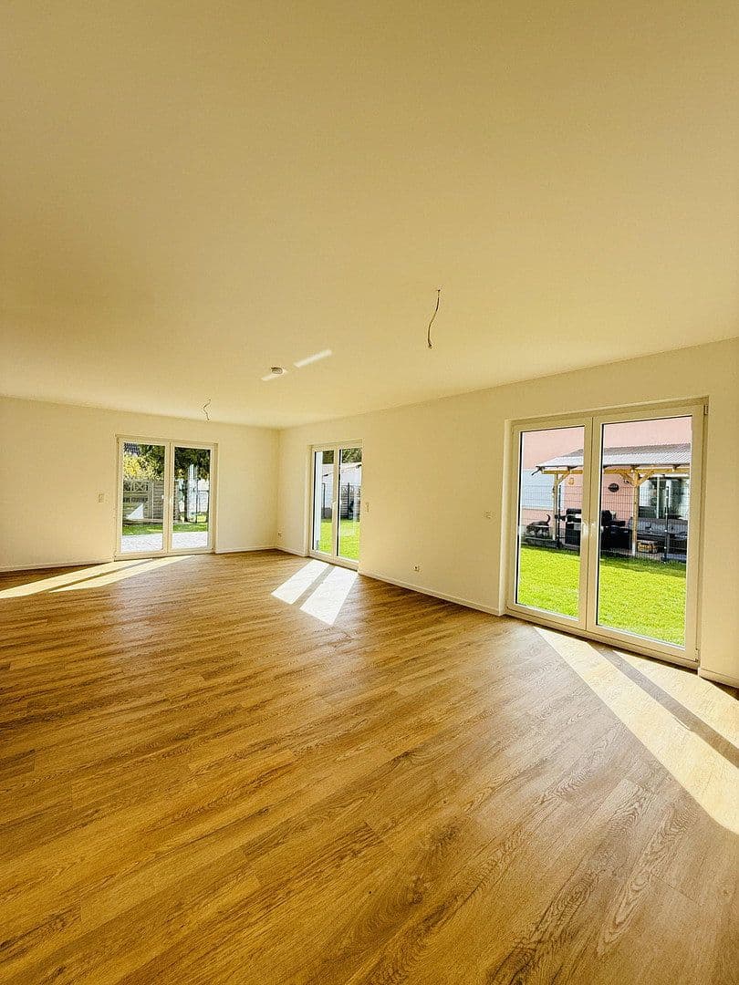Pronájem domu 154 m², pozemek 430 m², Berlin, Berlín Pronájem domu 154 m², pozemek 430 m², Berlin, Berlín