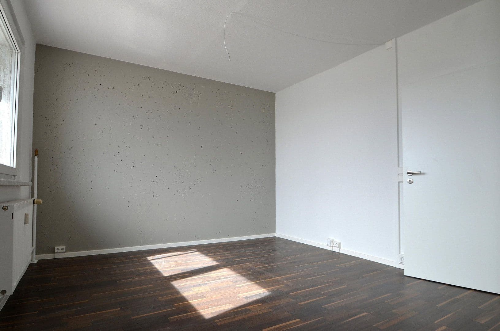 Pronájem bytu 2+1 48 m², Rigaer Strasse 1, Halle (Saale), Sasko-Anhaltsko Pronájem bytu 2+1 48 m², Rigaer Strasse 1, Halle (Saale), Sasko-Anhaltsko