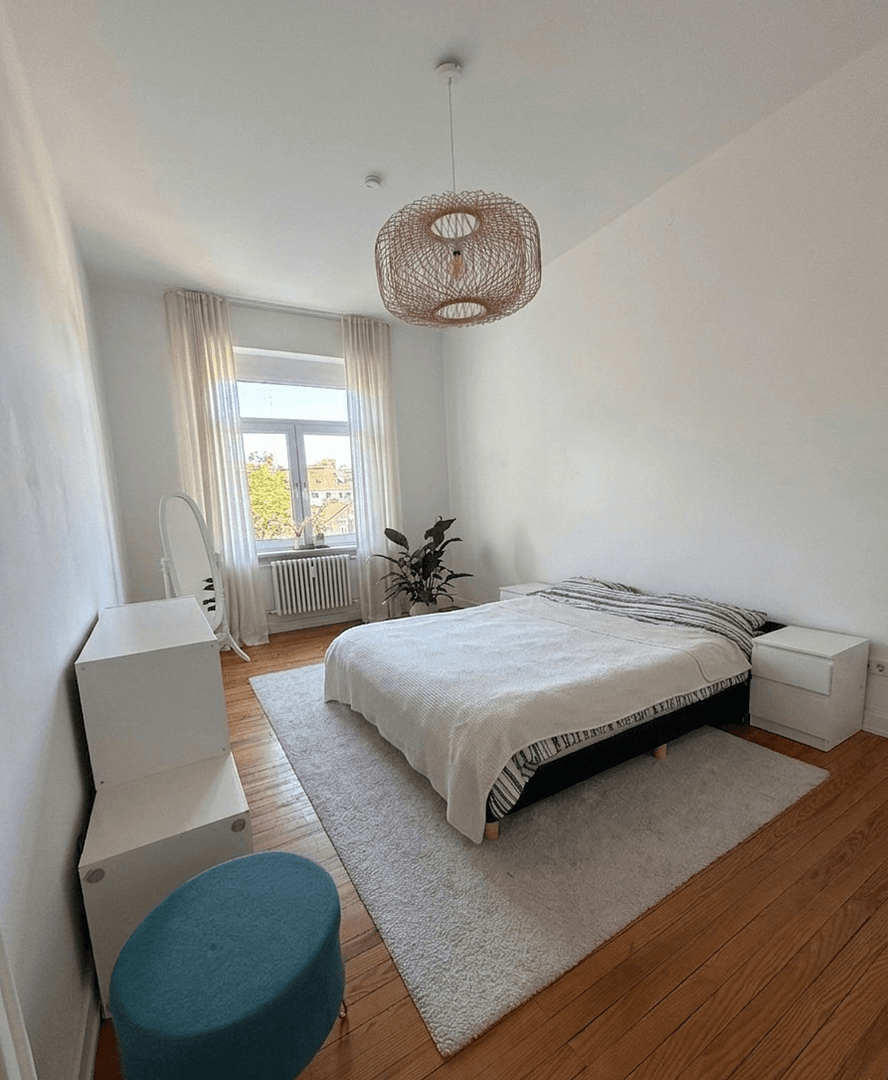 Pronájem bytu 4+1 140 m², Saarbrücken, Země Sársko Pronájem bytu 4+1 140 m², Saarbrücken, Země Sársko