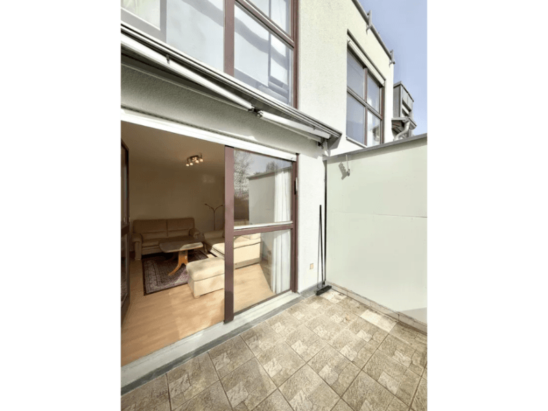 Pronájem bytu 2+1 66 m², Calmbacher Straße 2, Böblingen, Bádensko-Württembersko Pronájem bytu 2+1 66 m², Calmbacher Straße 2, Böblingen, Bádensko-Württembersko