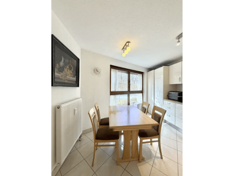 Pronájem bytu 2+1 66 m², Calmbacher Straße 2, Böblingen, Bádensko-Württembersko Pronájem bytu 2+1 66 m², Calmbacher Straße 2, Böblingen, Bádensko-Württembersko