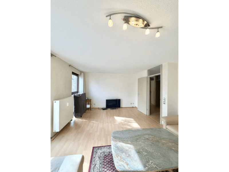 Pronájem bytu 2+1 66 m², Calmbacher Straße 2, Böblingen, Bádensko-Württembersko Pronájem bytu 2+1 66 m², Calmbacher Straße 2, Böblingen, Bádensko-Württembersko